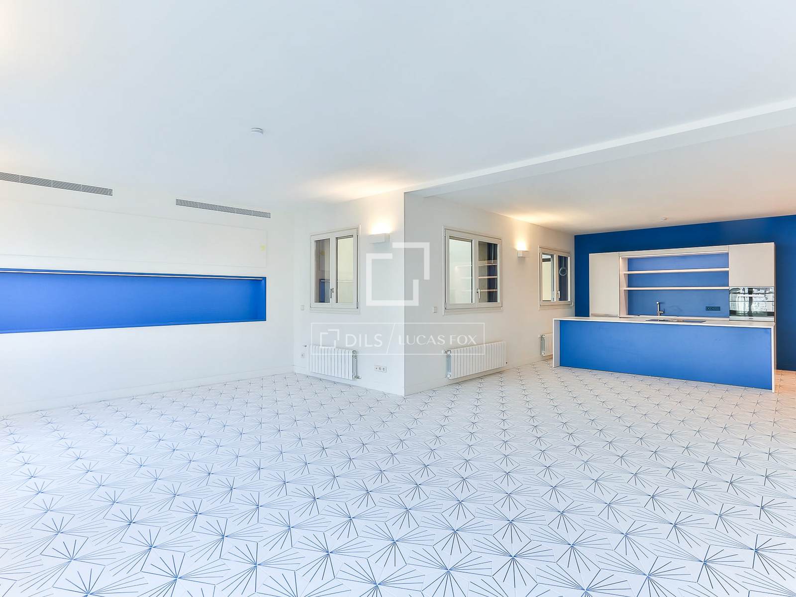 Apartamento en Barcelona, España 2 dormitorios, 151 m2 No. 150924