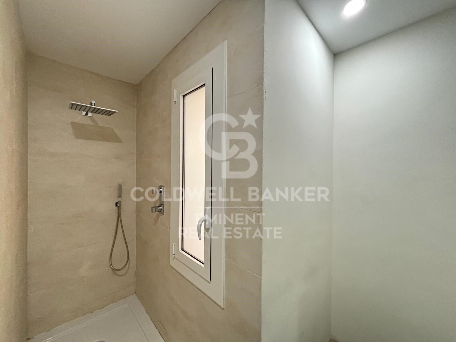 Wohnung in Barcelona, Spanien 3 Schlafzimmer, 133 m2 Nr. 179090