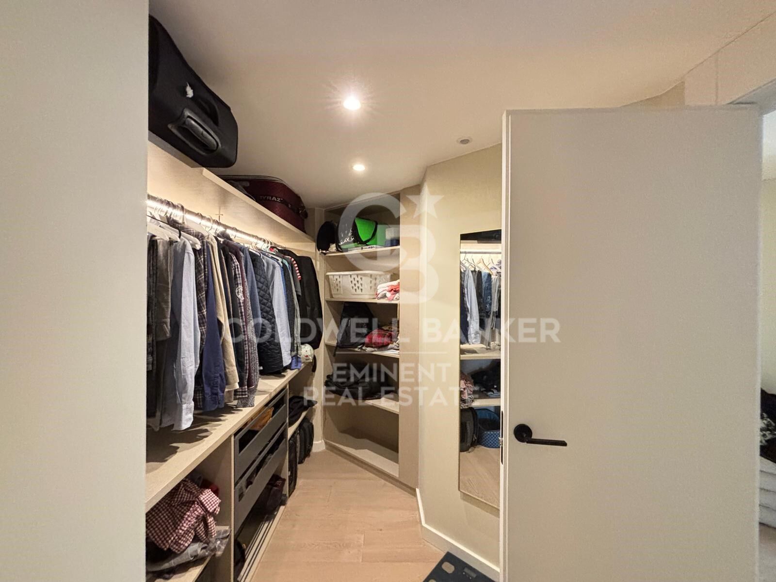 Wohnung in Barcelona, Spanien 2 Schlafzimmer, 90 m2 Nr. 179094