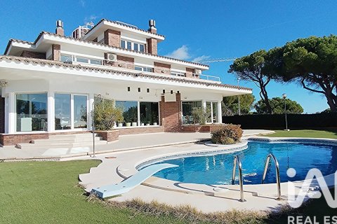 Дом в Торредембарра, Таррагона, Испания 6 спален, 652м2 №152335