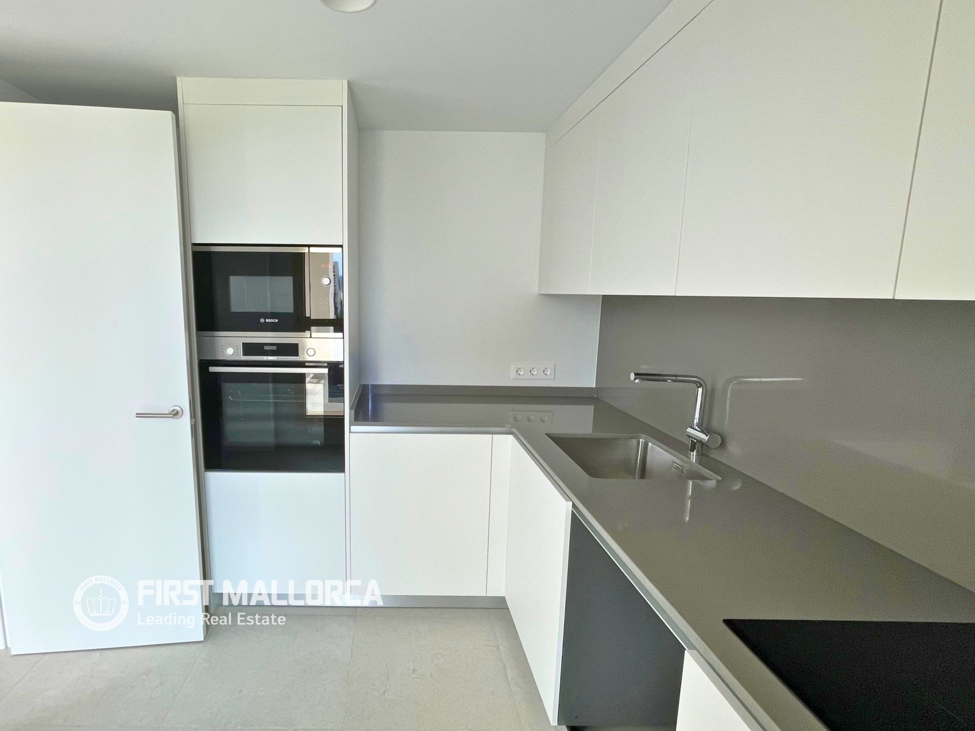 Apartment à Magalluf, Mallorca, Espagne 3 chambres, 105 m2 No. 194870