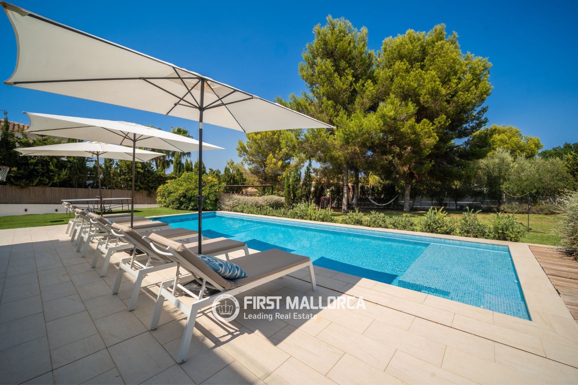 Huvila Santa Ponsa, Mallorca, Espanja 6 makuuhuonetta, 370 m2 No. 194867