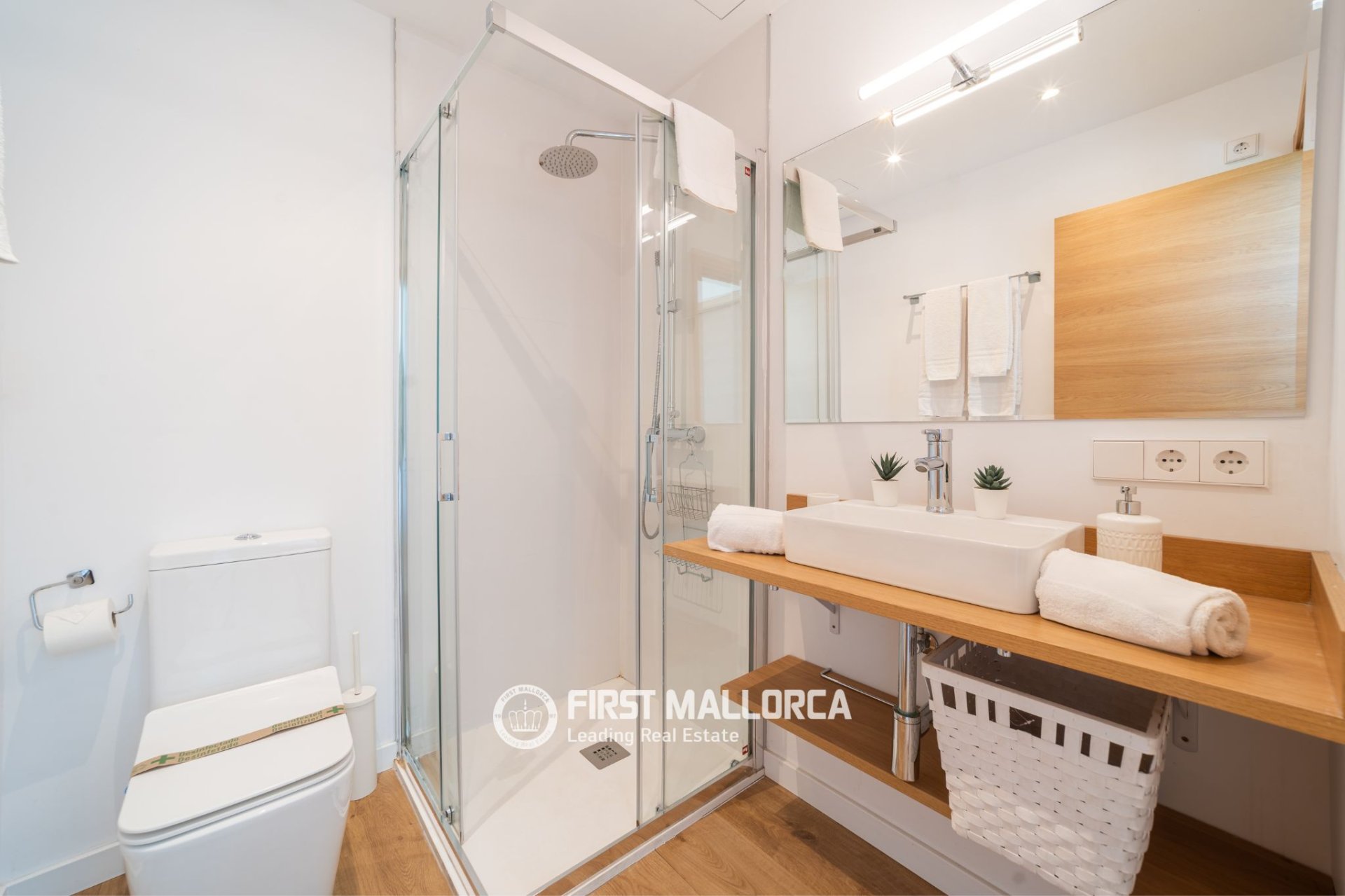 Huvila Santa Ponsa, Mallorca, Espanja 6 makuuhuonetta, 370 m2 No. 194867
