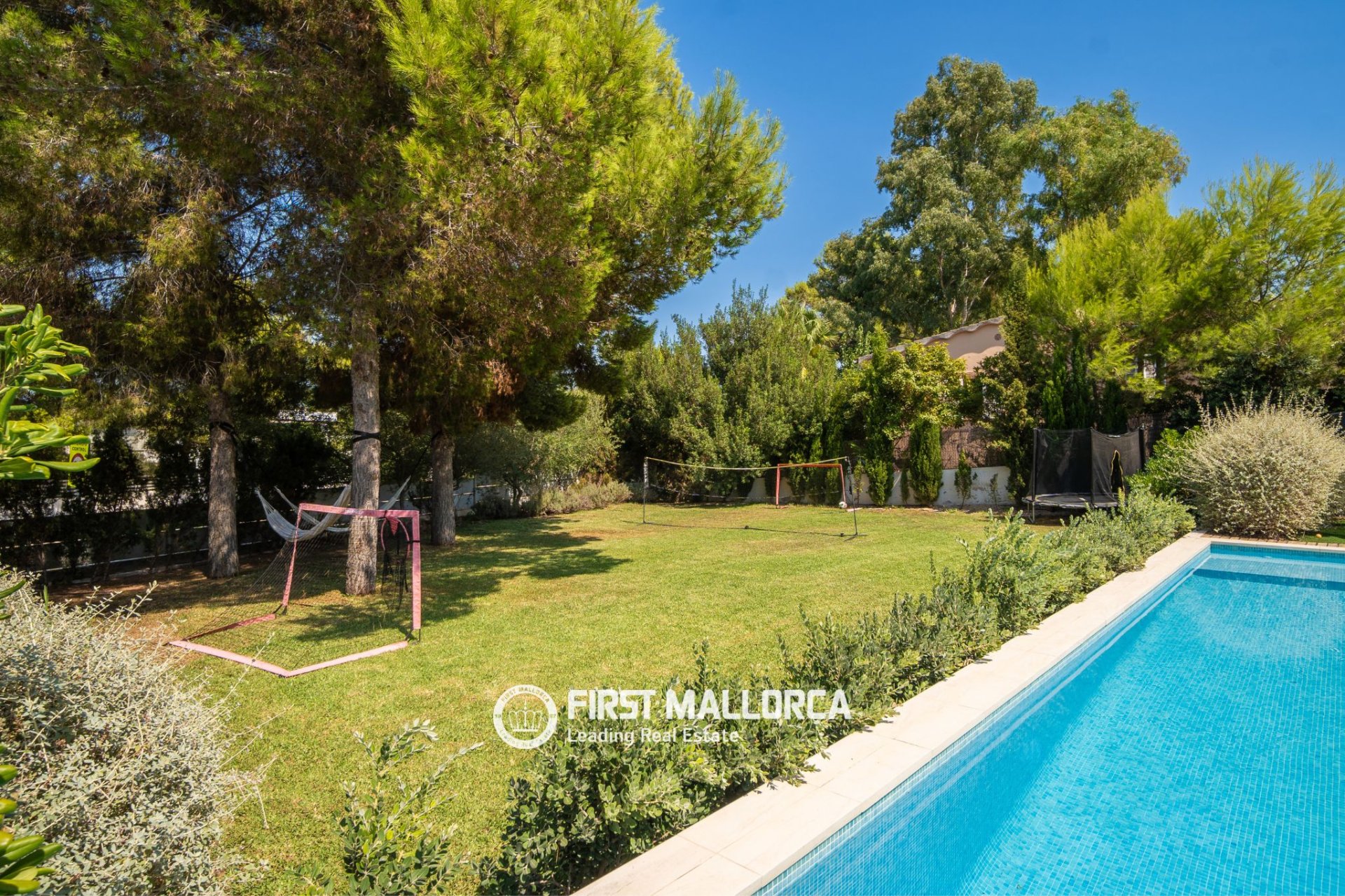 Huvila Santa Ponsa, Mallorca, Espanja 6 makuuhuonetta, 370 m2 No. 194867