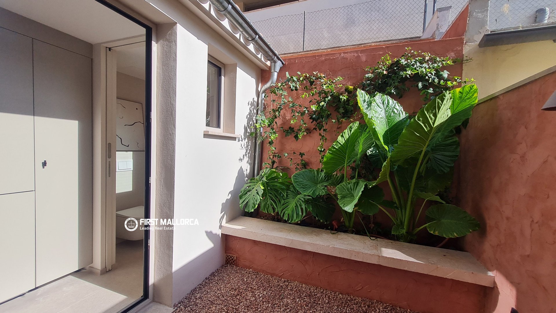 Villa in Palma de Majorca, Mallorca, Spain 2 bedrooms, 85 sq.m. No. 194869