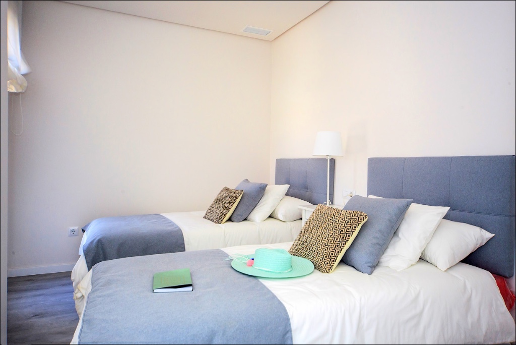 Apartment in Villamartin, Alicante, Spain 2 bedrooms, 75 sq.m. No. 144692