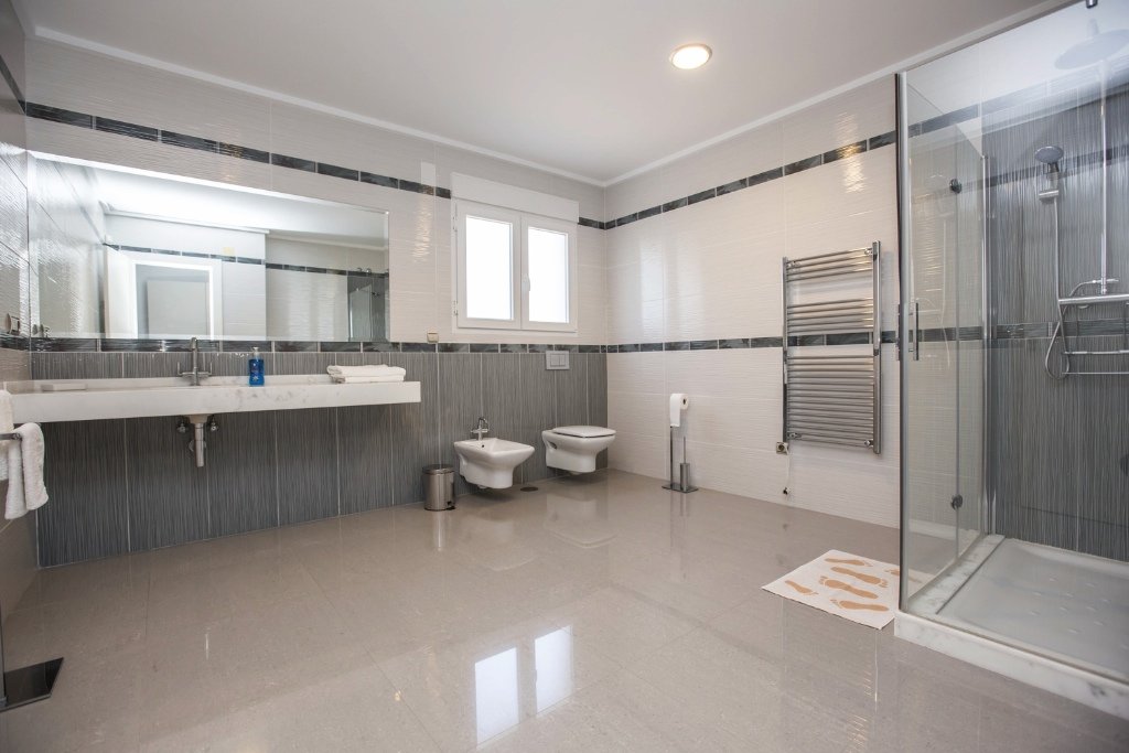 Villa in Cabo Roig, Alicante, Spanien 4 Schlafzimmer, 733 m2 Nr. 144695
