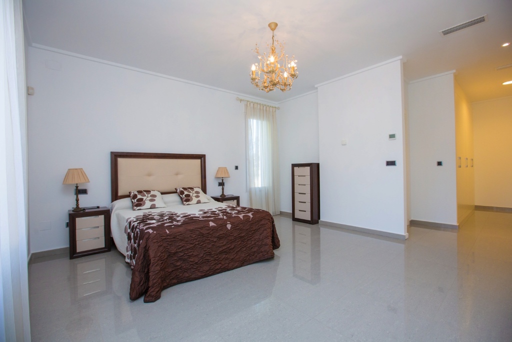 Villa in Cabo Roig, Alicante, Spanien 4 Schlafzimmer, 733 m2 Nr. 144695
