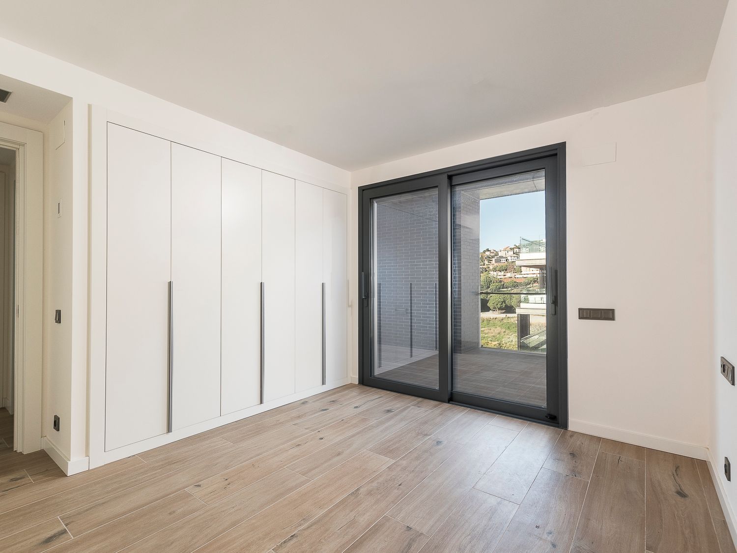 Dzīvoklis Esplugues de Llobregat, Barcelona, Spānijā 4 istabas, 162 m2 Nr. 194535