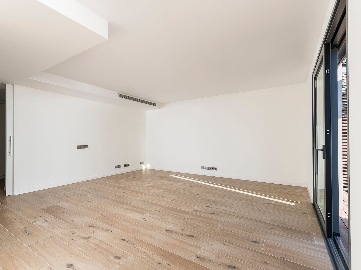 Dzīvoklis Esplugues de Llobregat, Barcelona, Spānijā 4 istabas, 162 m2 Nr. 194535