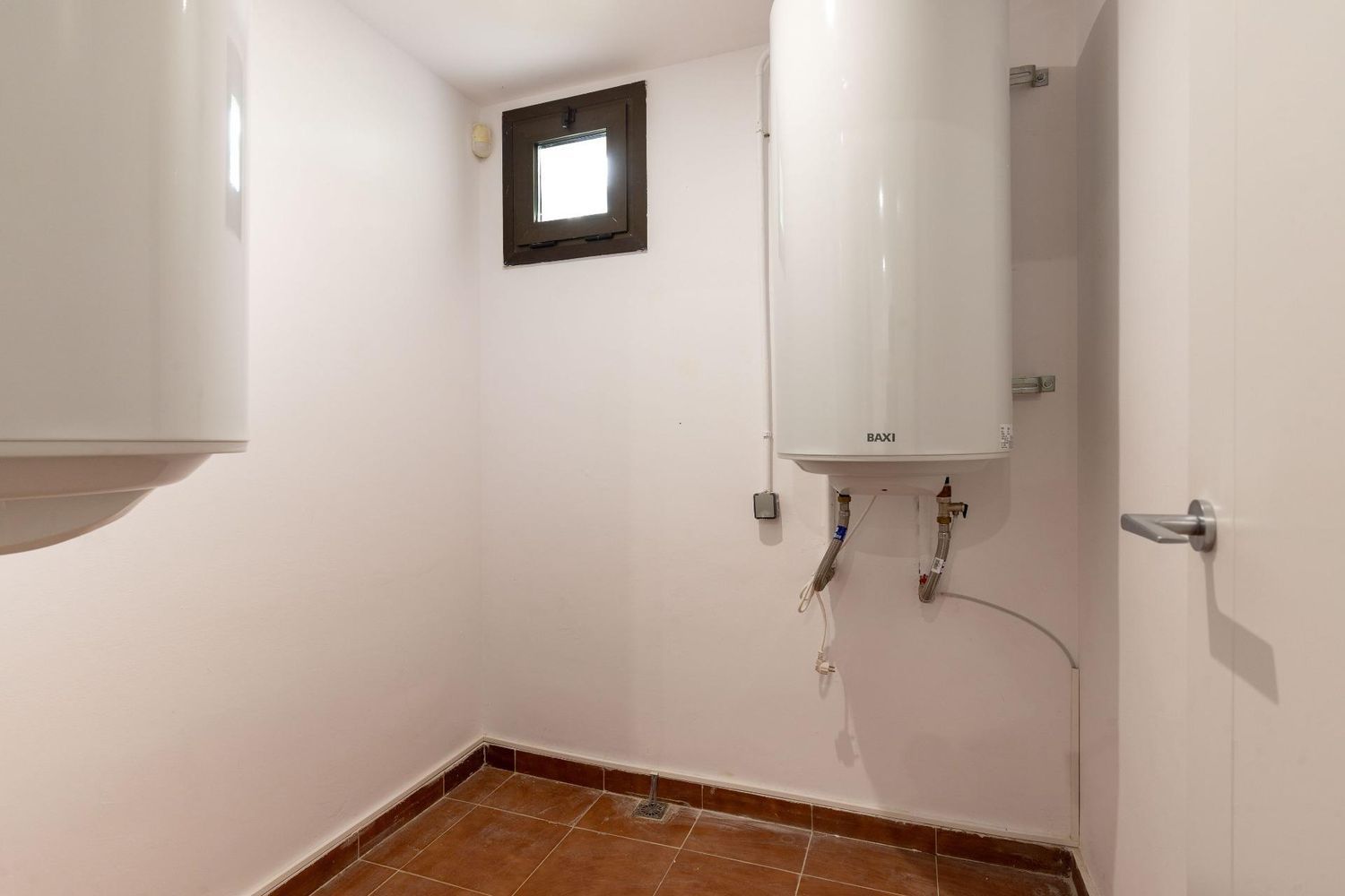 Casa a Sitges, Barcelona, Spagna 3 camere da letto, 289 mq. N° 194540