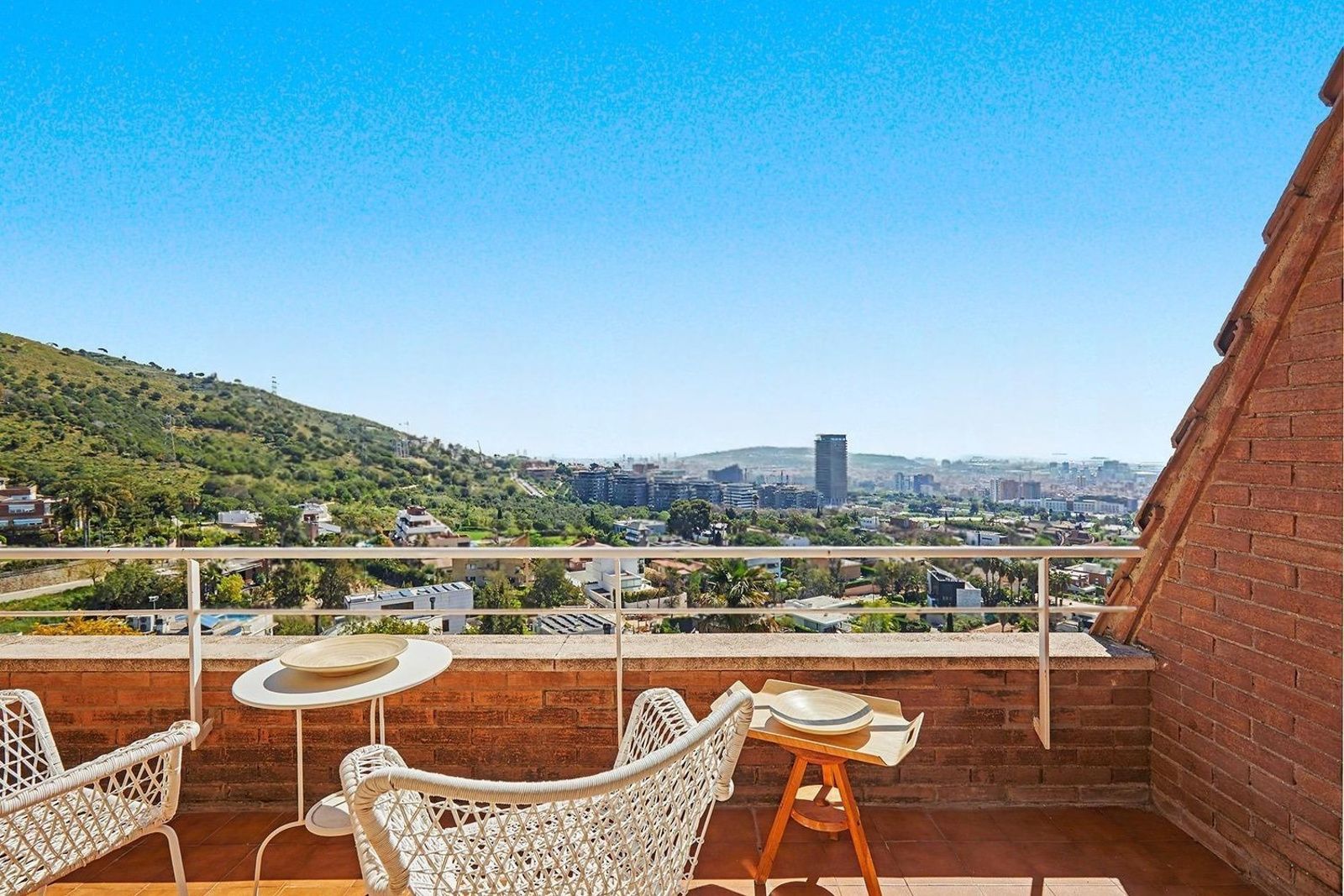 Dzīvoklis Esplugues de Llobregat, Barcelona, Spānijā 7 istabas, 489 m2 Nr. 194534