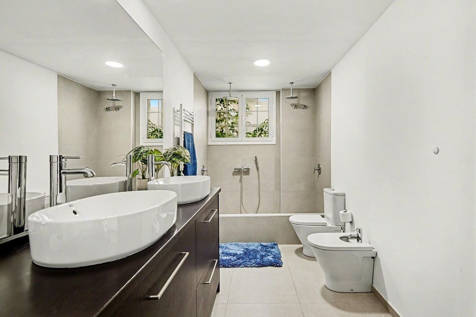 Dzīvoklis Esplugues de Llobregat, Barcelona, Spānijā 7 istabas, 489 m2 Nr. 194534