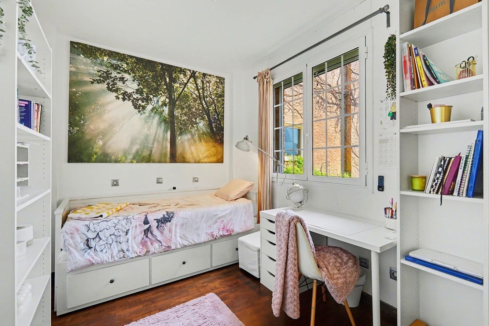 Dzīvoklis Esplugues de Llobregat, Barcelona, Spānijā 7 istabas, 489 m2 Nr. 194534