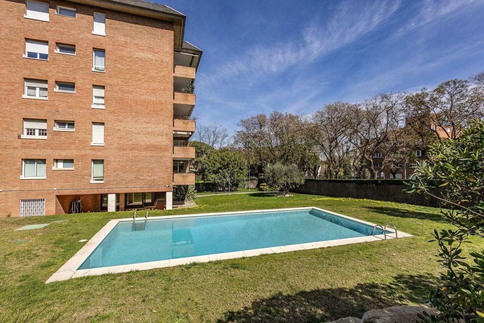 Dzīvoklis Barcelona, Spānijā 5 istabas, 245 m2 Nr. 194536