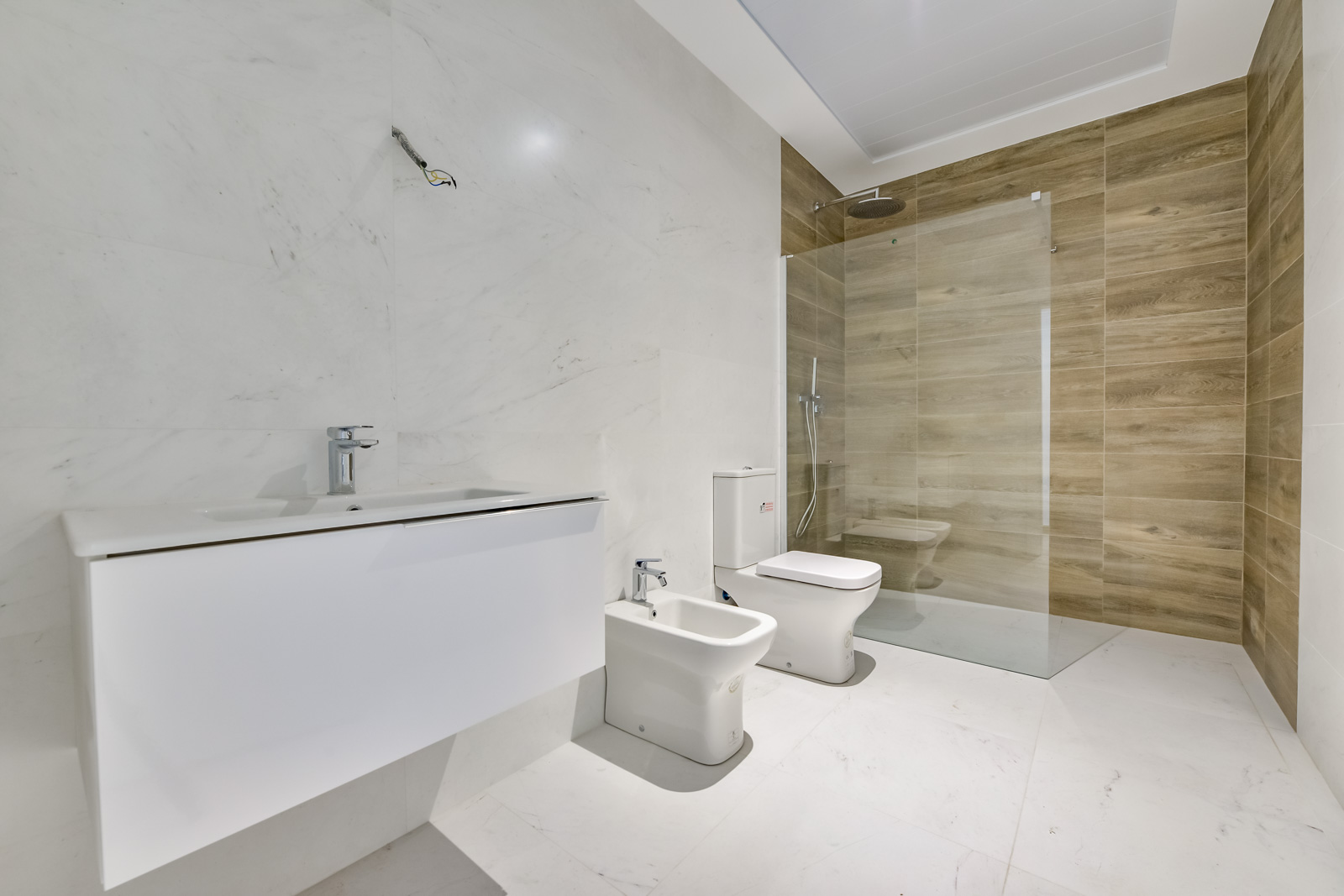 Villa a Finestrat, Alicante, Spagna 7 camere da letto, 636 mq. N° 168207