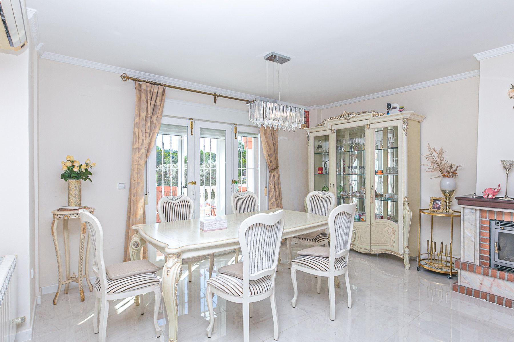 Villa in Castilblanco de los Arroyos, Seville, Spain 185 sq.m. No. 168875