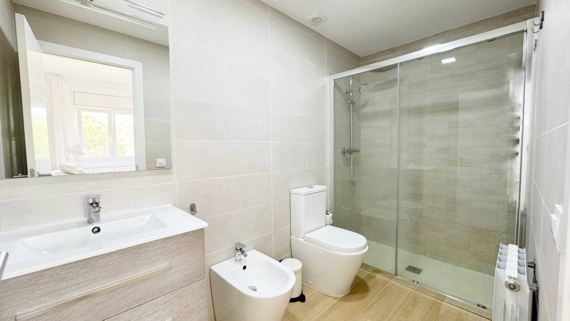 Dúplex en Lloret de Mar, Gerona, España 4 dormitorios, 154 m2 No. 180886