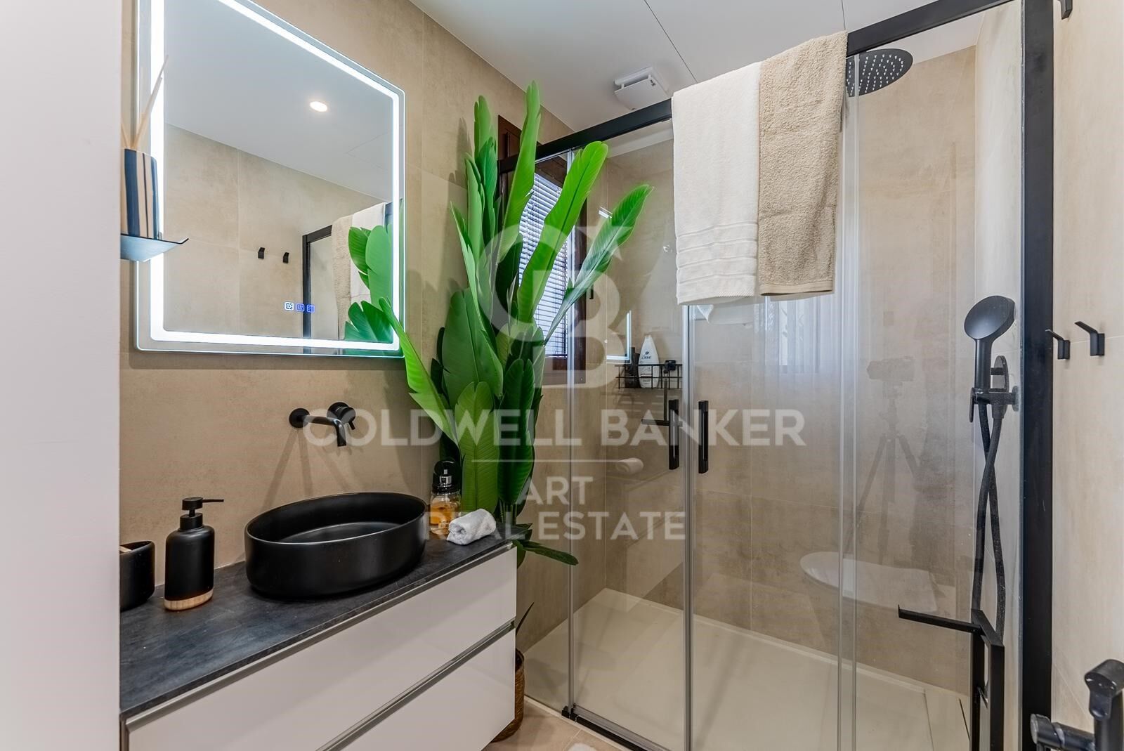 House in Benahavis, Malaga, Spain 3 bedrooms, 110 sq.m. No. 157405