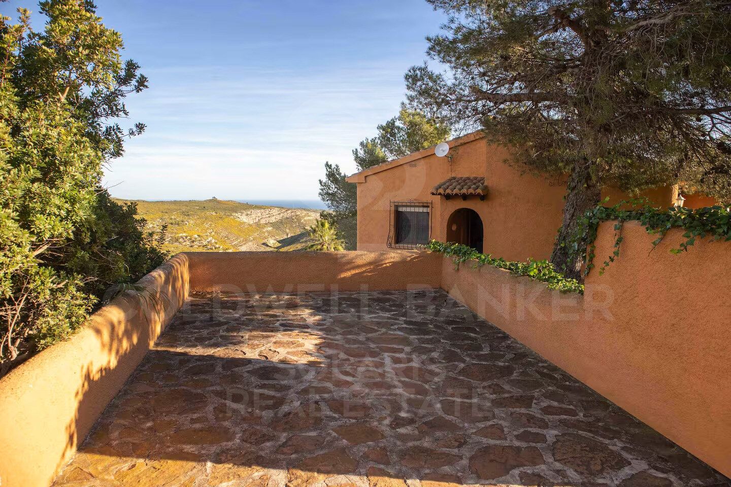 Tvåvåningslägenhet i Benitachell, Alicante, Spanien 4 sovrum, 220 kvm. Nr. 157401