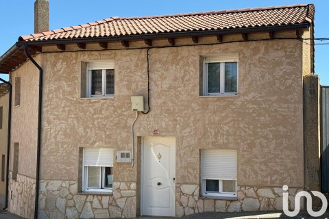 House in Santa Cristina De Valmadrigal, Leon, Spain 6 bedrooms, 160 sq.m. No. 185754
