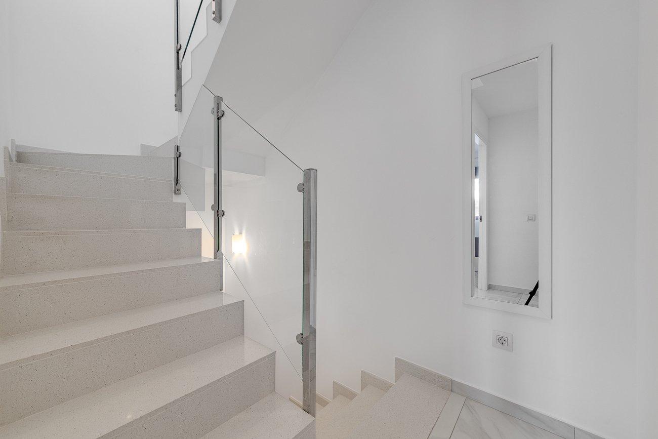 Townhouse in Villamartin, Alicante, Spain 3 bedrooms, 134 sq.m. No. 189879