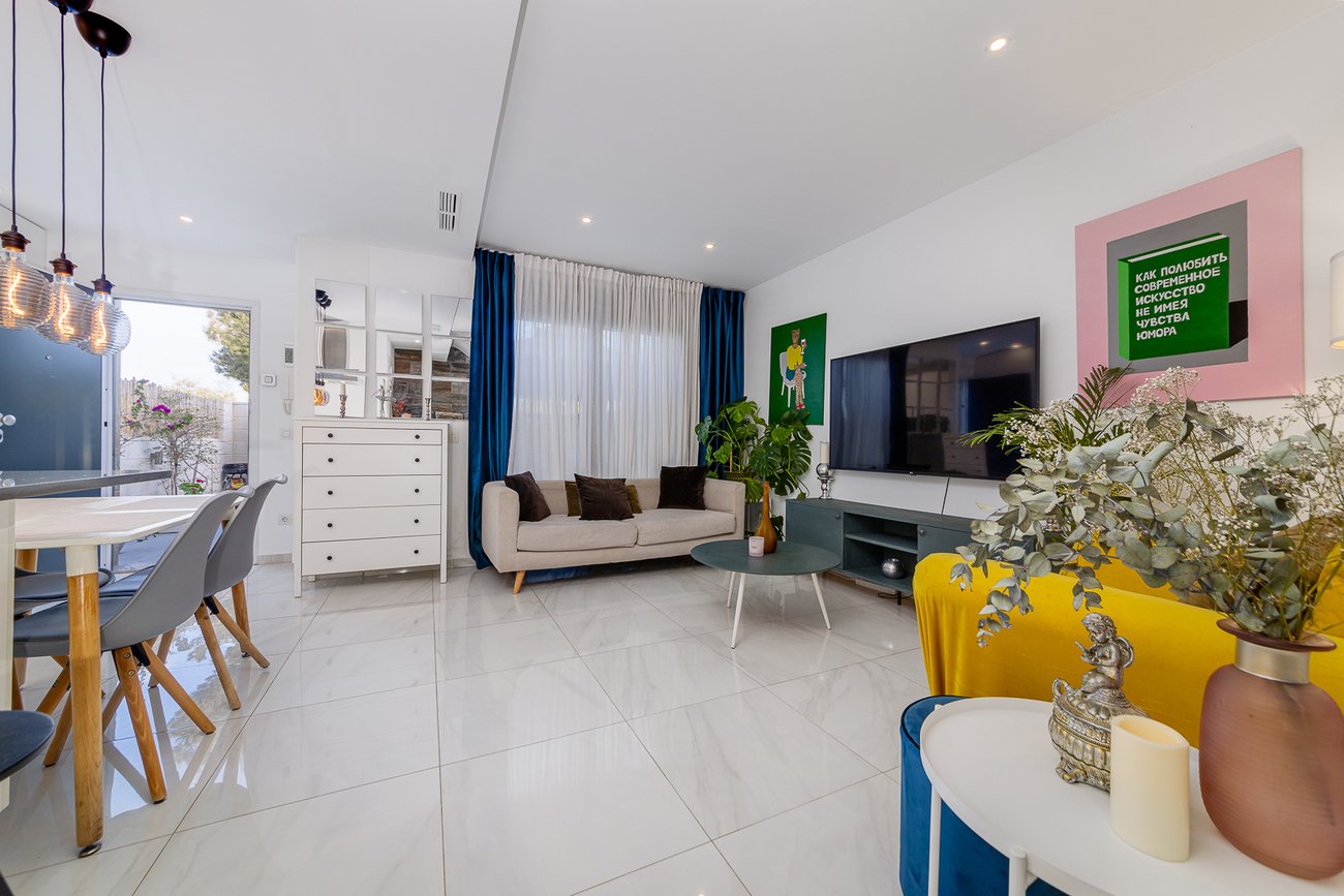 Townhouse in Villamartin, Alicante, Spain 3 bedrooms, 134 sq.m. No. 189879