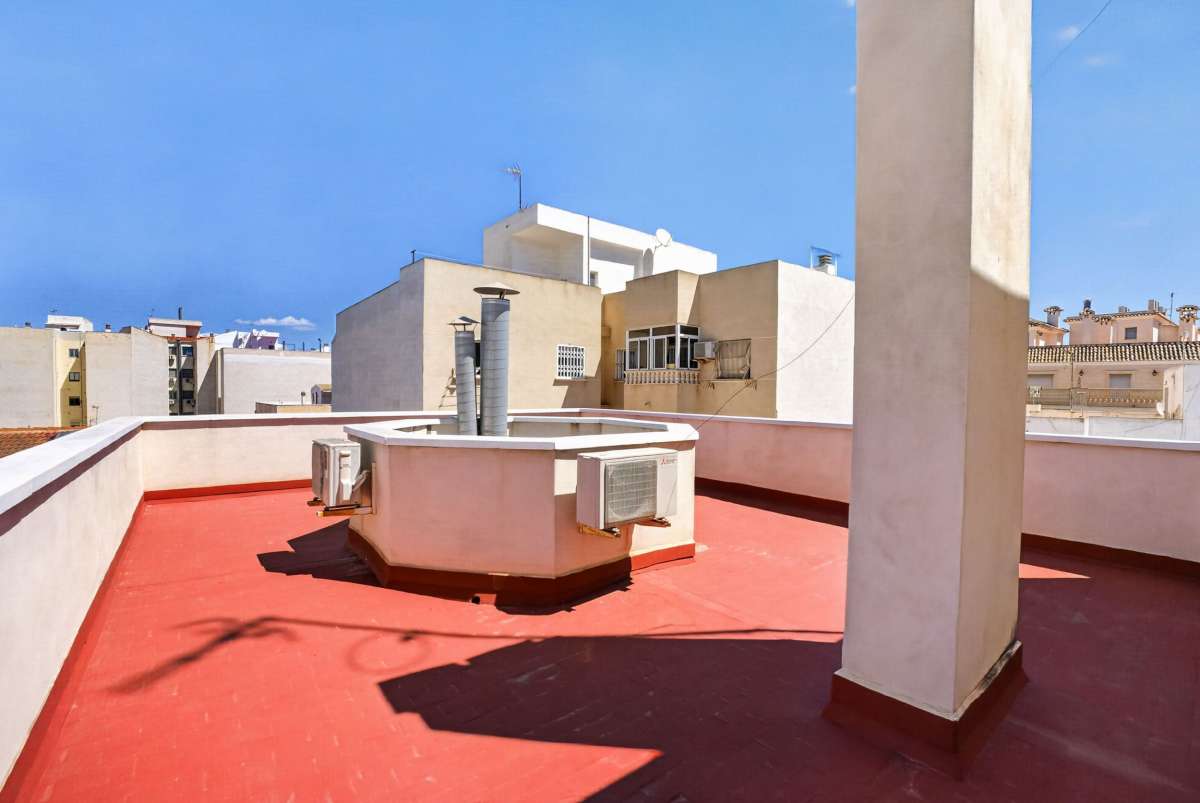Appartamento a Torrevieja, Alicante, Spagna 2 camere da letto, 74 mq. N° 189876