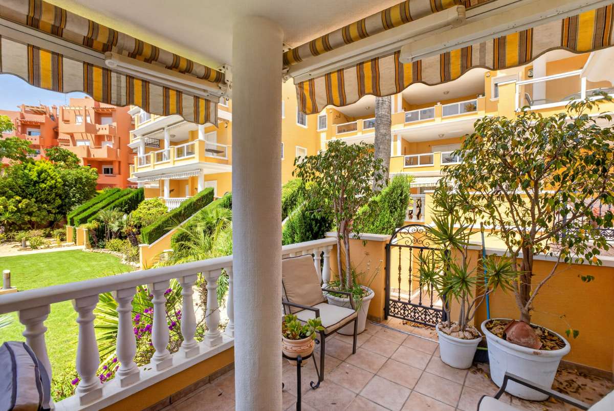 Apartamento en Cabo Roig, Alicante, España 2 dormitorios, 76 m2 No. 189877