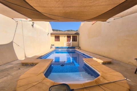 Villa in Chinorlet, Alicante, Spain 4 bedrooms, 250 sq.m. No. 189881