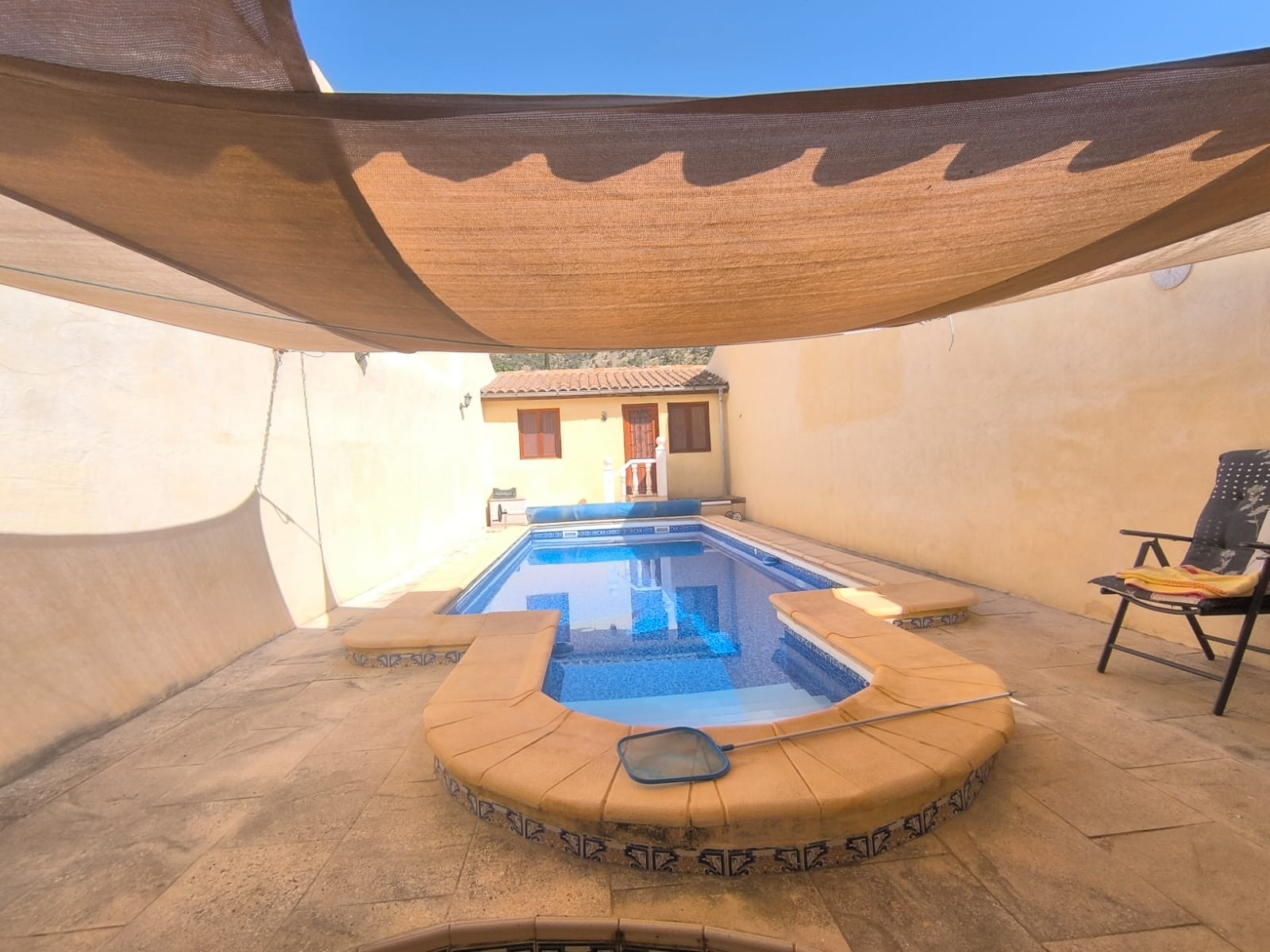 Villa in Chinorlet, Alicante, Spain 4 bedrooms, 250 sq.m. No. 189881