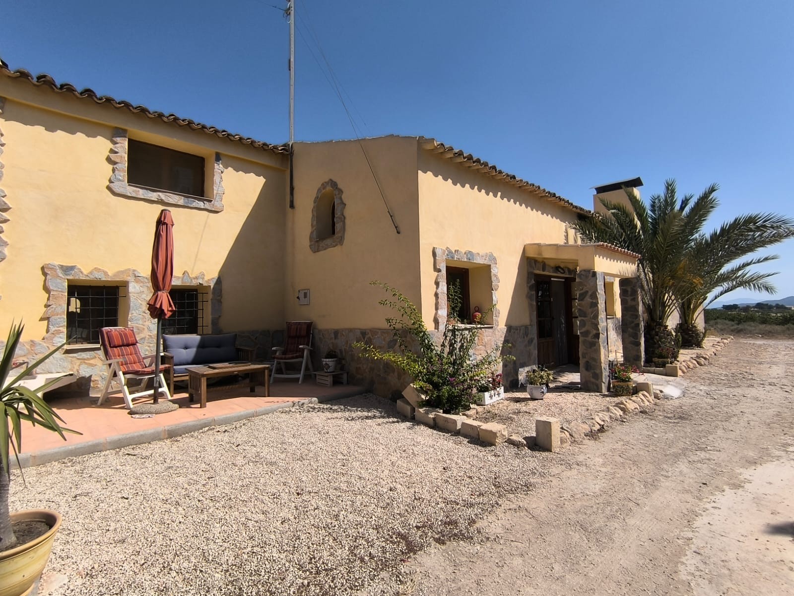 Villa in Chinorlet, Alicante, Spain 4 bedrooms, 250 sq.m. No. 189881