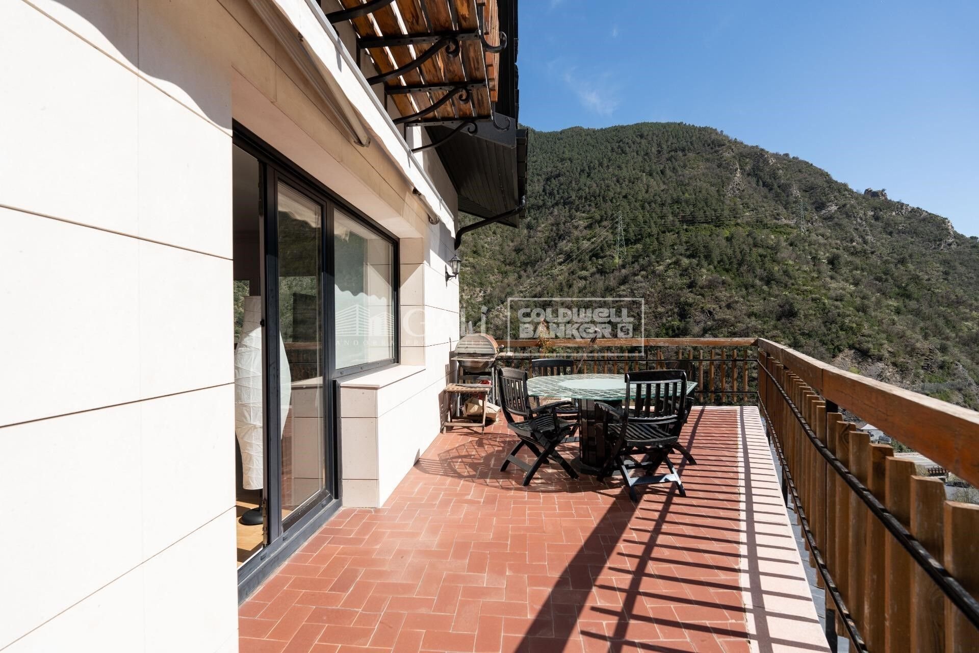 Villa Principado De Andorra (Ninguna Poblacion Tiene C.P.), Lleida, Spānijā 7 istabas, 652 m2 Nr. 160152