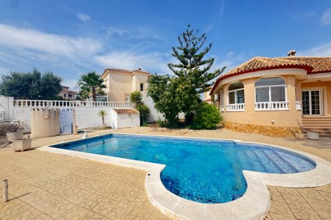 Villa Alicante, Spānijā 3 istabas, 125 m2 Nr. 145372