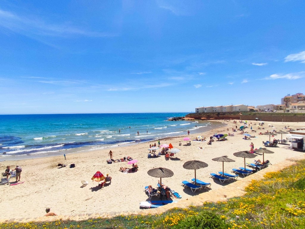 Villa a La Zenia, Alicante, Spagna 4 camere da letto, 177 mq. N° 145367