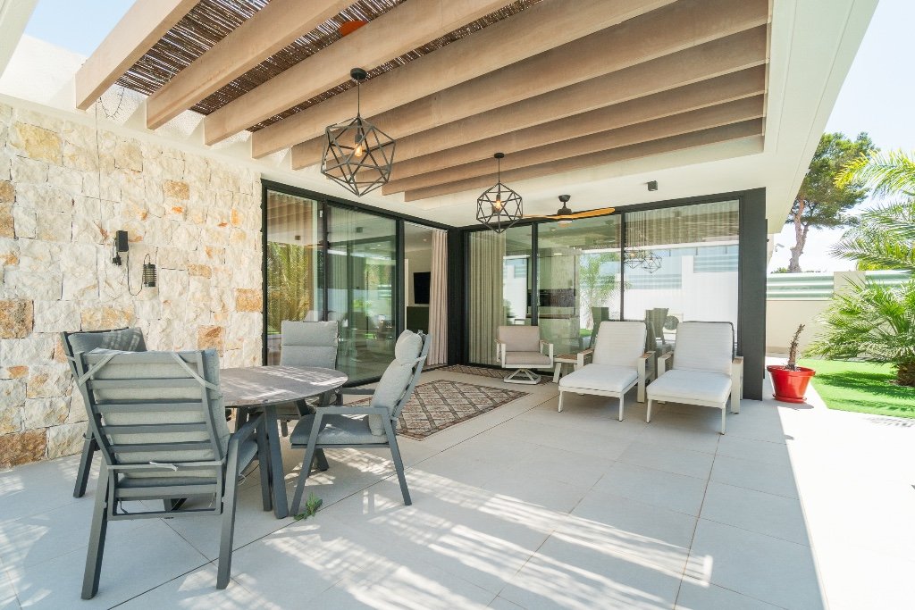 Villa in Los Balcones, Alicante, Spain 3 bedrooms, 127 sq.m. No. 145370