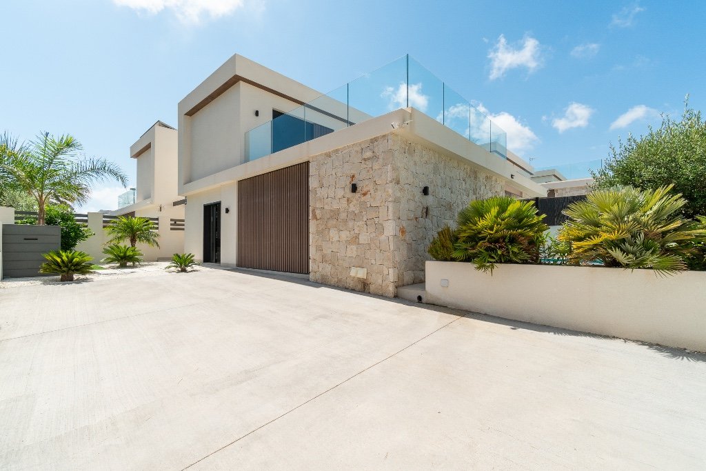Villa in Los Balcones, Alicante, Spain 3 bedrooms, 127 sq.m. No. 145370