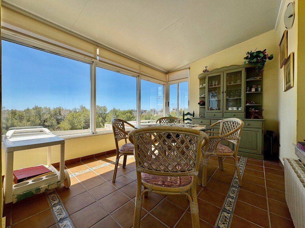 Villa in Villamartin, Alicante, Spanien 2 Schlafzimmer, 160 m2 Nr. 145366