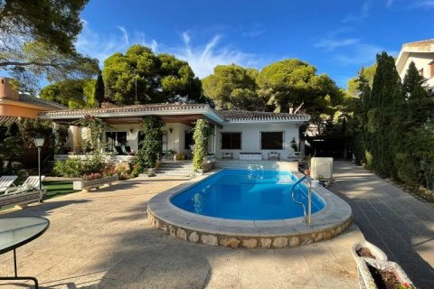 Villa in Dehesa De Campoamor, Alicante, Spanien 6 Schlafzimmer, 250 m2 Nr. 115025