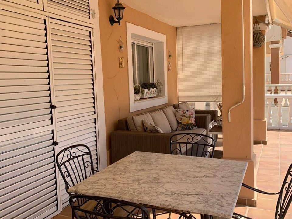 Villa in Benidorm, Alicante, Spanien 3 Schlafzimmer, 177 m2 Nr. 180102
