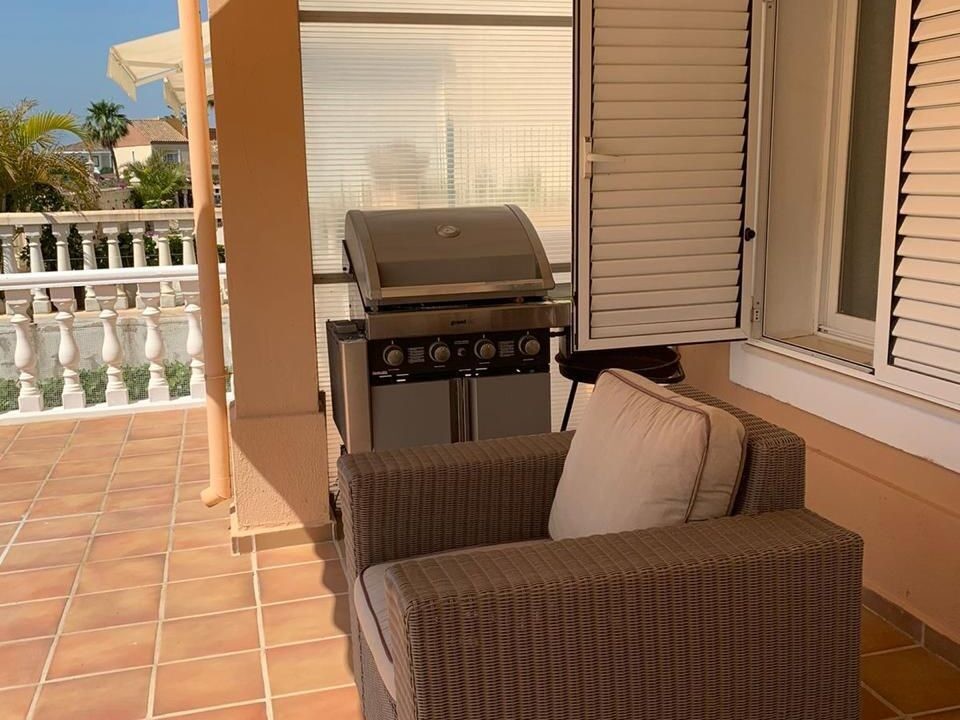 Villa in Benidorm, Alicante, Spanien 3 Schlafzimmer, 177 m2 Nr. 180102