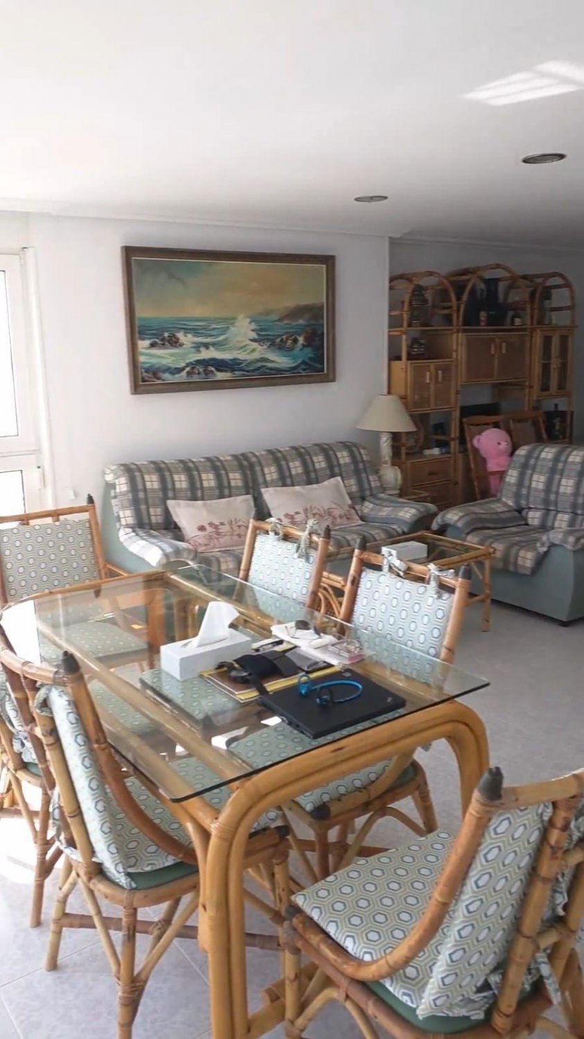 Apartment in Torrevieja, Alicante, Spain 4 bedrooms, 122 sq.m. No. 117113
