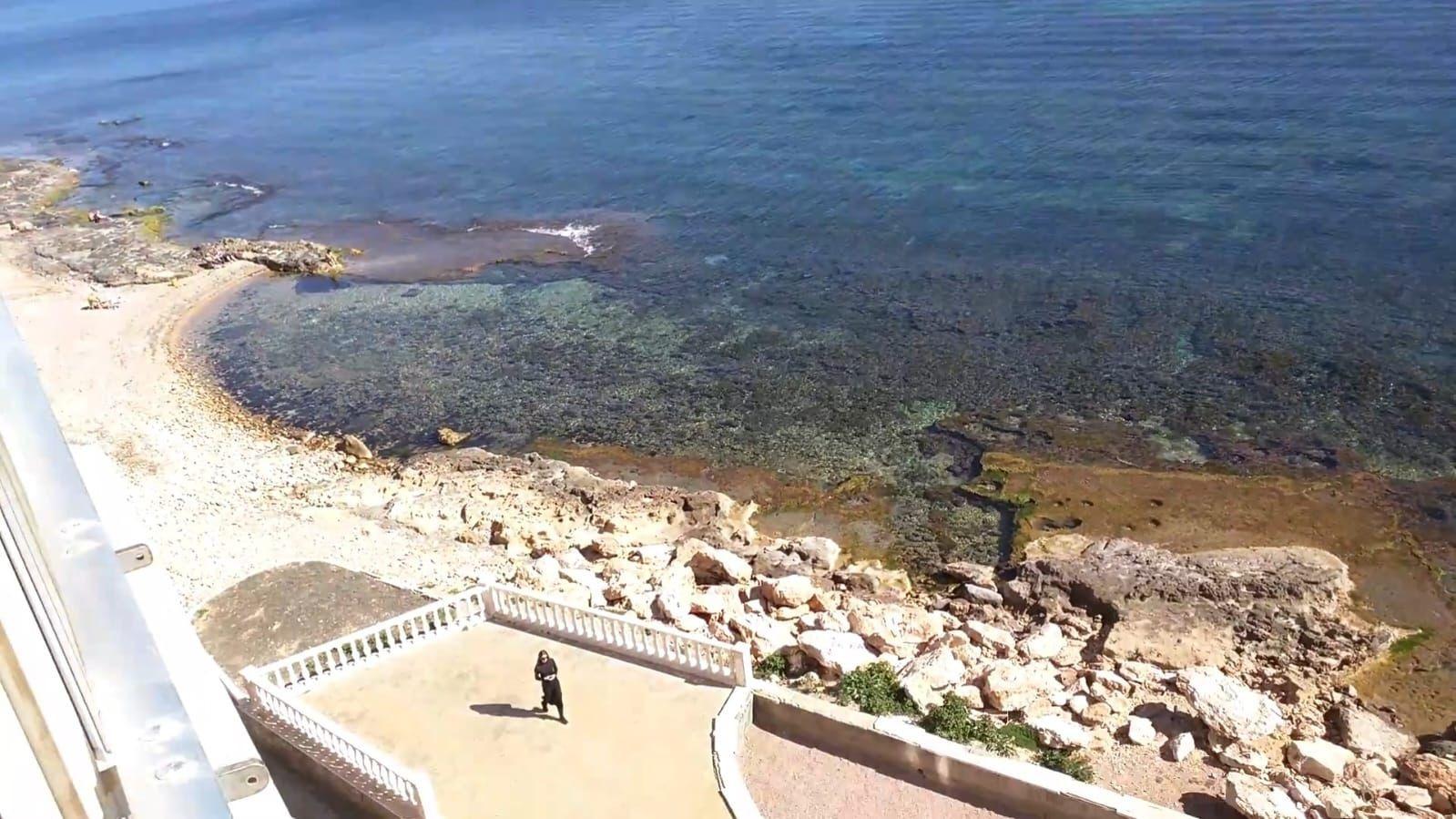 Apartment in Torrevieja, Alicante, Spain 4 bedrooms, 122 sq.m. No. 117113
