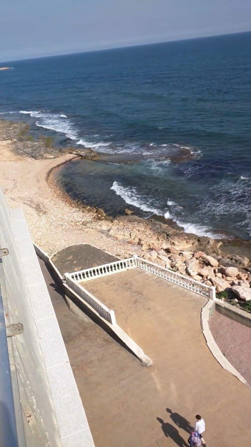Apartment in Torrevieja, Alicante, Spain 4 bedrooms, 122 sq.m. No. 117113