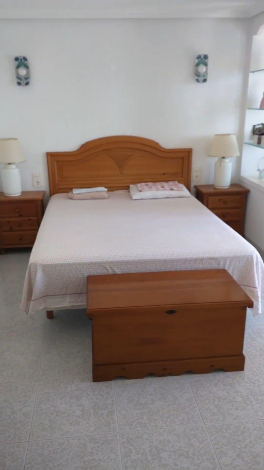 Apartment in Torrevieja, Alicante, Spain 4 bedrooms, 122 sq.m. No. 117113