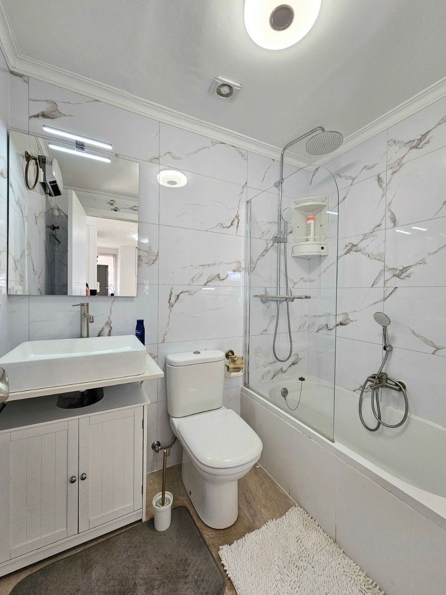 Wohnung in Alicante, Spanien 2 Schlafzimmer, 87 m2 Nr. 179779