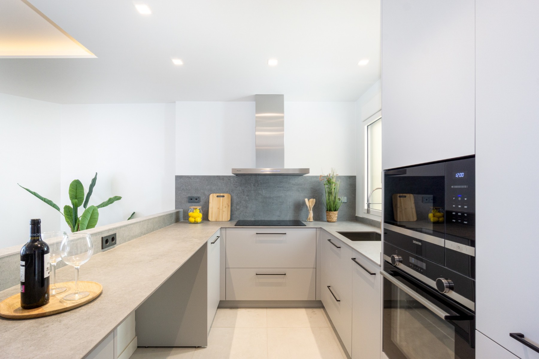 Wohnung in Barcelona, Spanien 3 Schlafzimmer, 82 m2 Nr. 133992