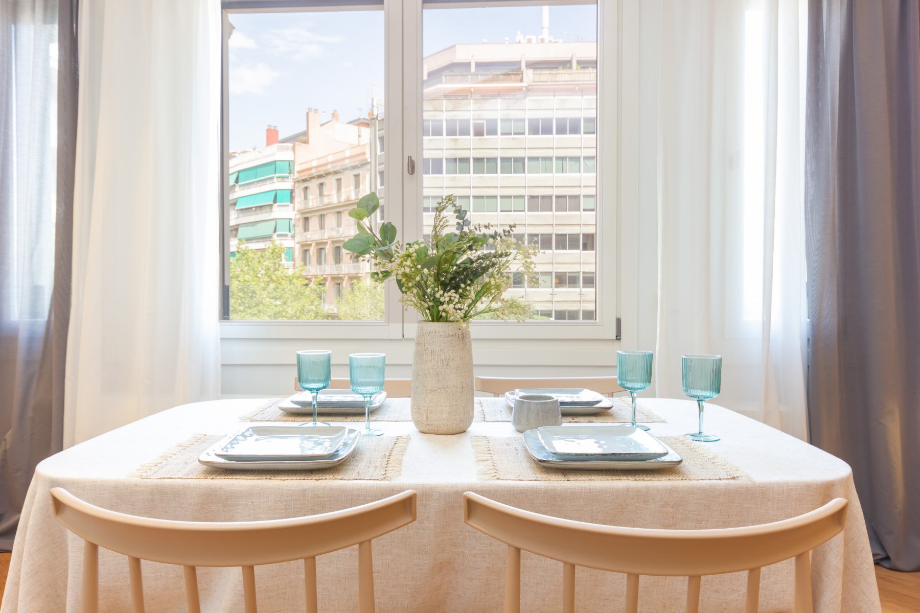 Wohnung in Barcelona, Spanien 3 Schlafzimmer, 82 m2 Nr. 133992