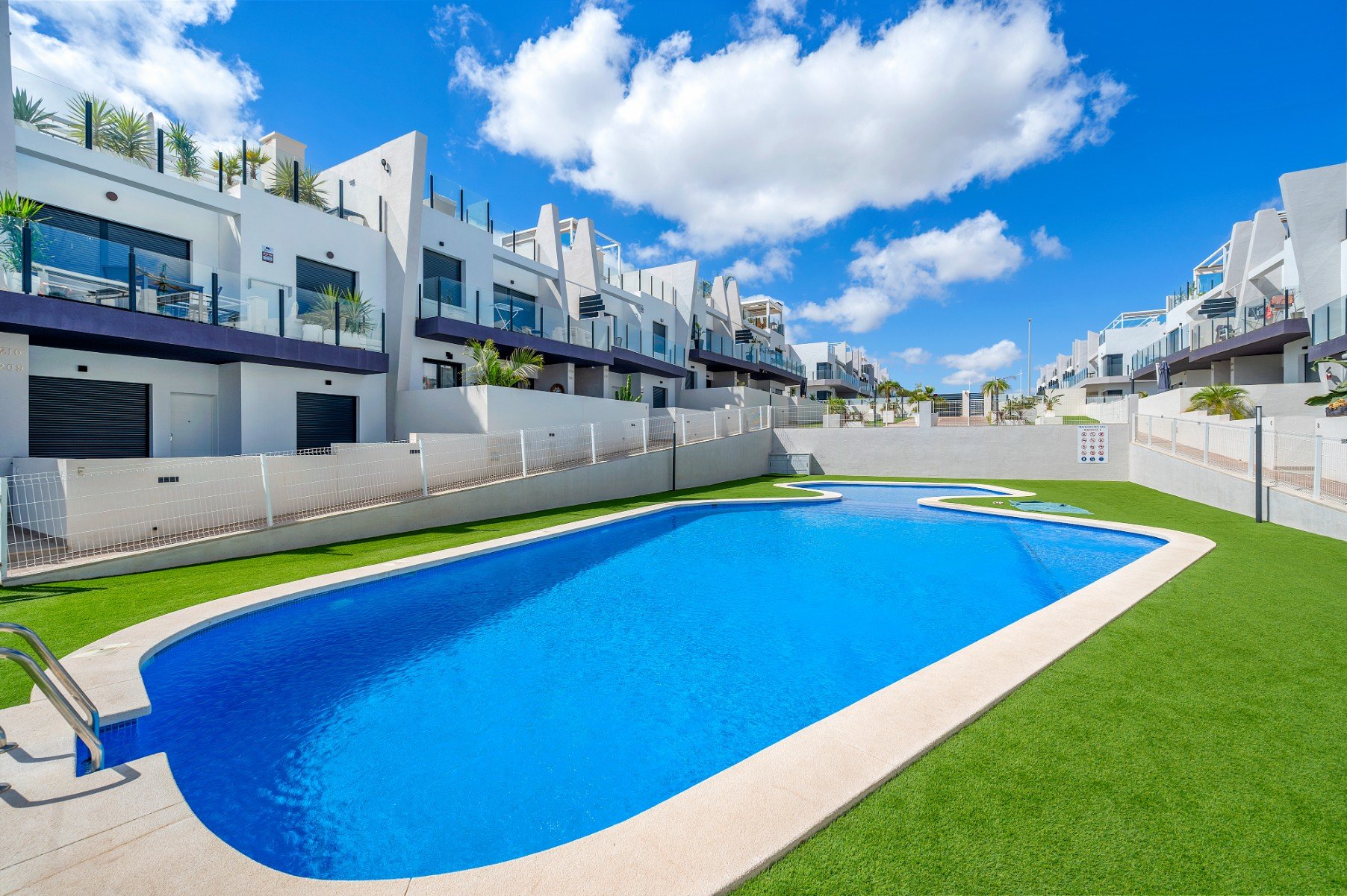 Apartment in San Miguel de Salinas, Alicante, Spain 2 bedrooms, 65 sq.m. No. 140471