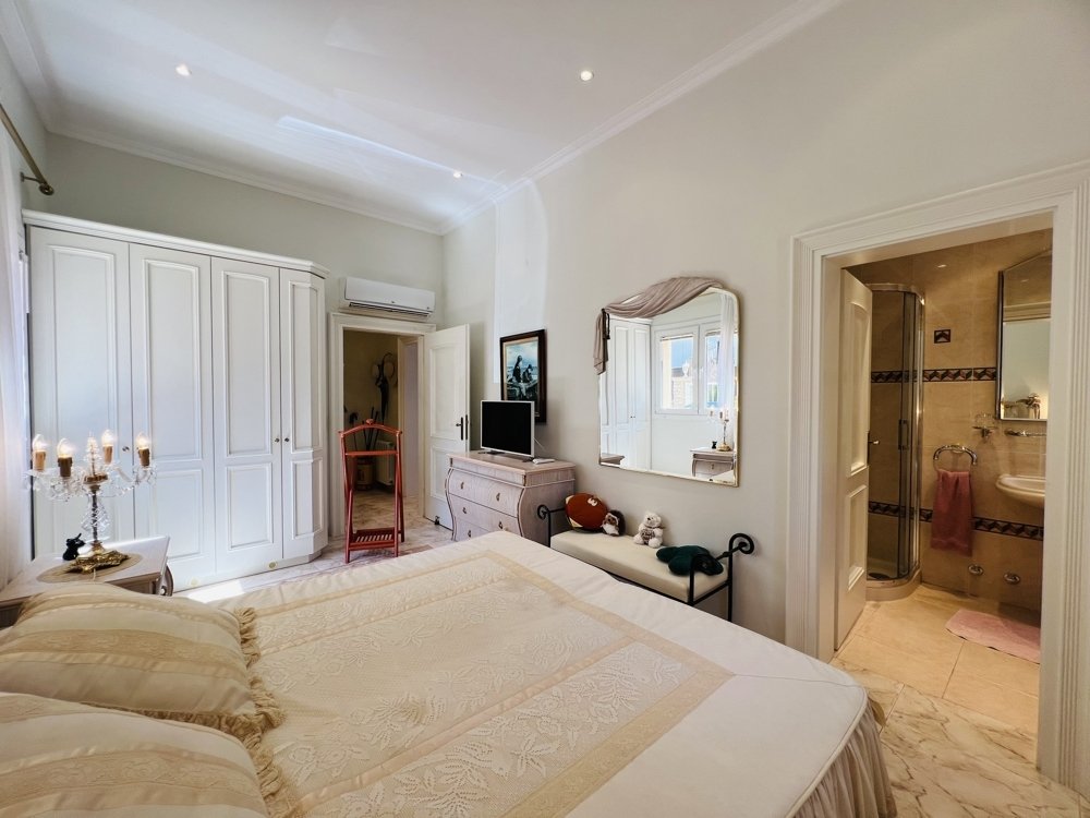 Villa en Costa De La Calma, Mallorca, España 4 dormitorios, 464 m2 No. 103809